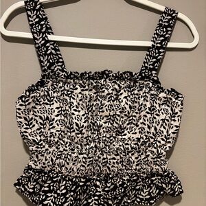 Black and White Leaf Print Top LOFT Top - Size Small NWOT